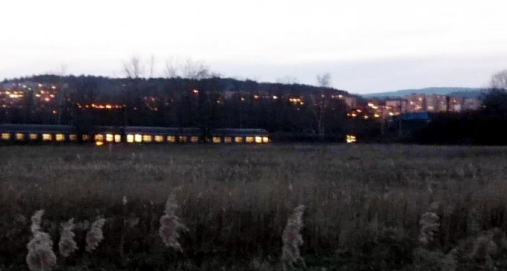 Vlak (2).jpg
